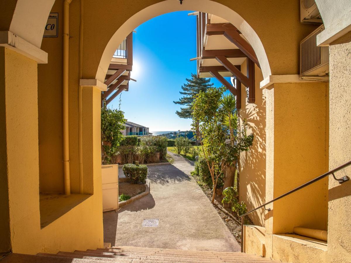 Apartment Village Cap Esterel - Le Village-68 By Interhome Saint-Raphaël المظهر الخارجي الصورة