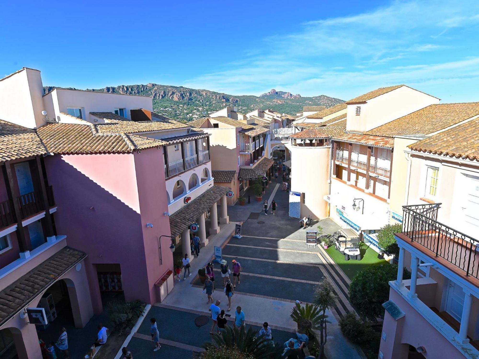 Apartment Village Cap Esterel - Le Village-68 By Interhome Saint-Raphaël المظهر الخارجي الصورة